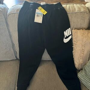 Nike Kids Black Sweatpants